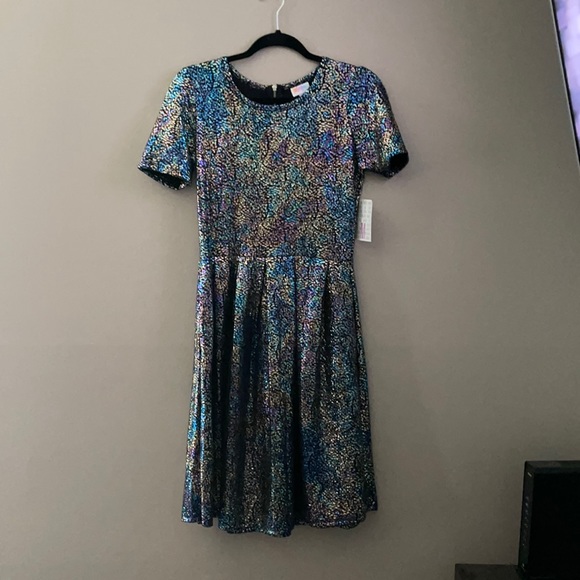 LuLaRoe Amelia Medium Elegant Collection